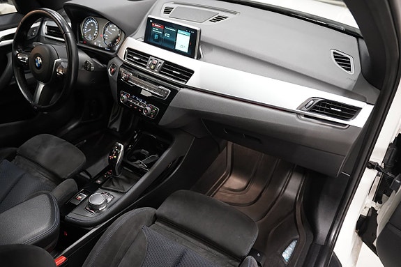 BMW X1 8 of 21