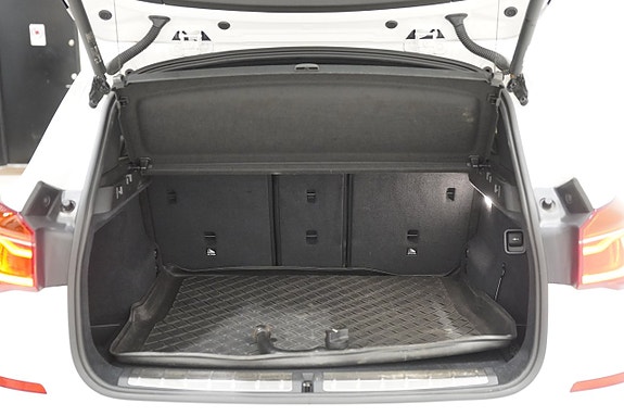 BMW X1 19 of 21