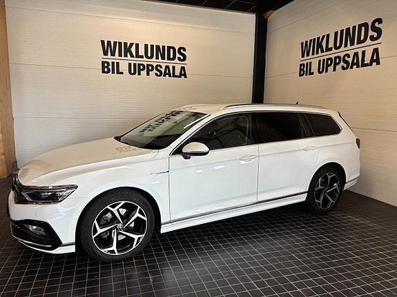 Volkswagen Passat 2 of 23