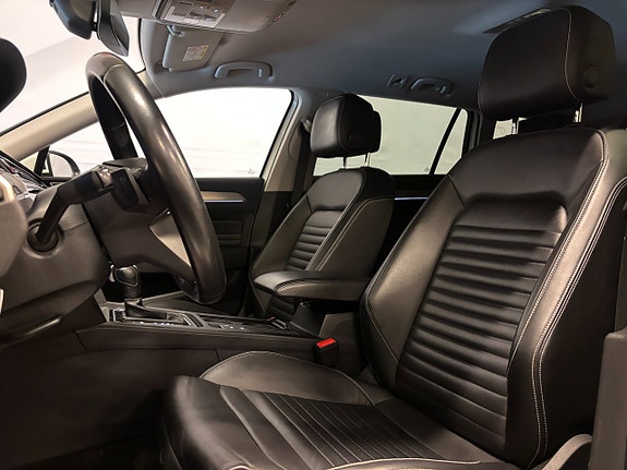 Volkswagen Passat 8 of 23