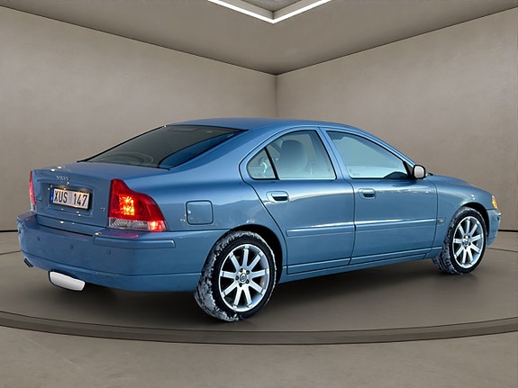 Volvo S60 5 of 5