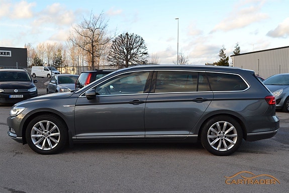 Volkswagen Passat 3 of 5