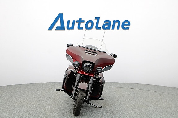Harley-Davidson Ultra Limited CVO *Dr Jekill & mr Hyde 7 of 30