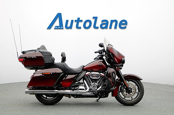 Harley-Davidson Ultra Limited CVO *Dr Jekill & mr Hyde 6 of 30