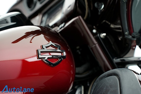 Harley-Davidson Ultra Limited CVO *Dr Jekill & mr Hyde 22 of 30