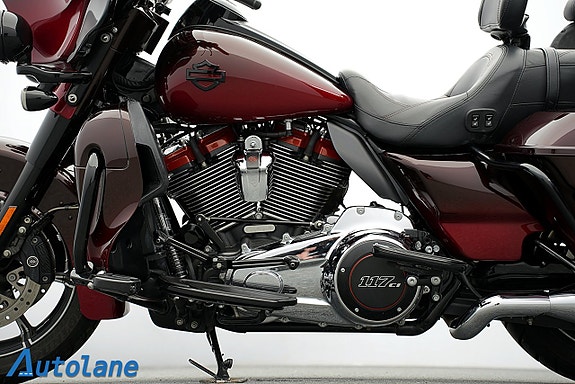 Harley-Davidson Ultra Limited CVO *Dr Jekill & mr Hyde 14 of 30