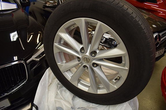 Nissan Qashqai 17 of 19