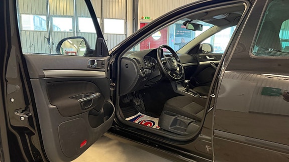 Skoda Octavia 10 of 21