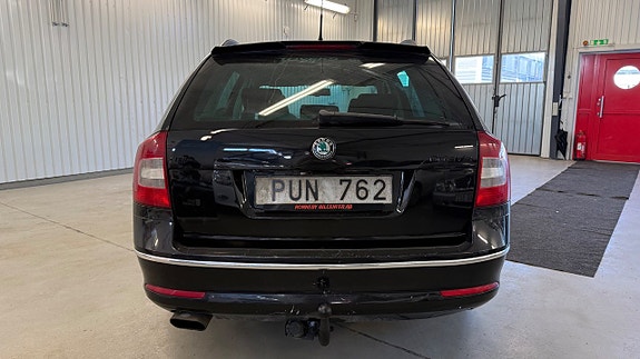 Skoda Octavia 7 of 21