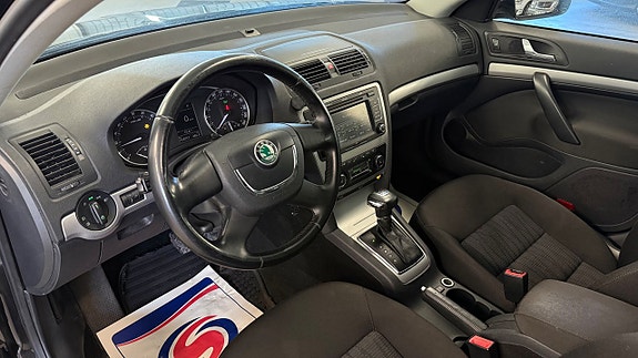 Skoda Octavia 12 of 21