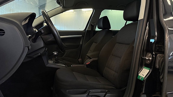 Skoda Octavia 11 of 21
