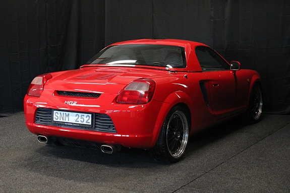 Toyota MR2 11 of 22