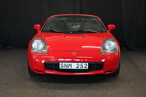 Toyota MR2 7 of 22