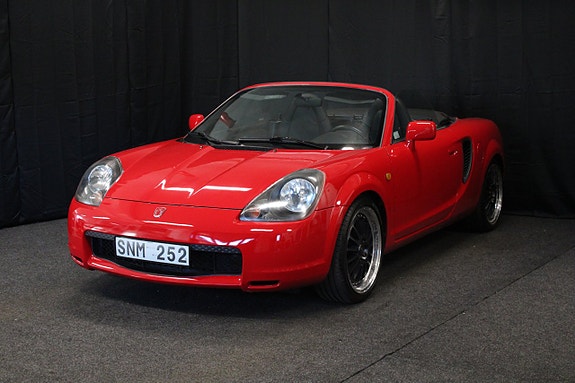Toyota MR2 8 of 22