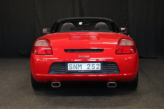 Toyota MR2 13 of 22