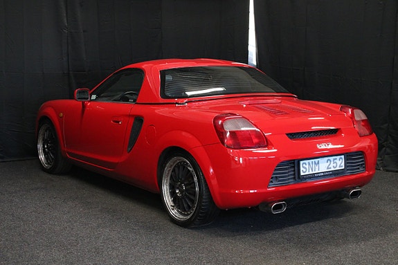 Toyota MR2 9 of 22
