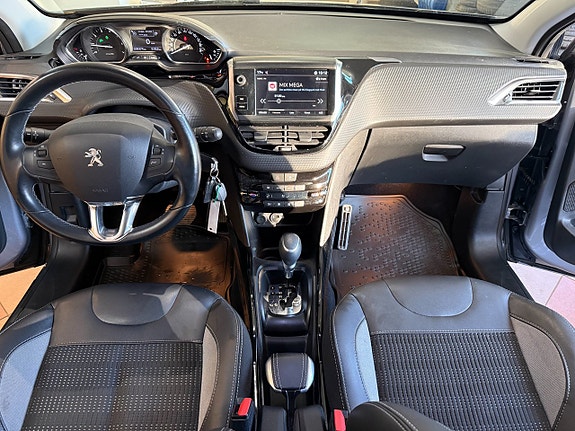 Peugeot 2008 16 of 26