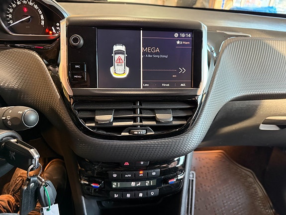 Peugeot 2008 20 of 26