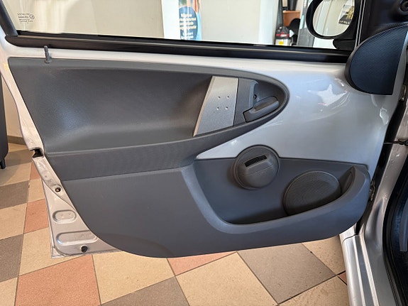 Peugeot 2008 10 of 26