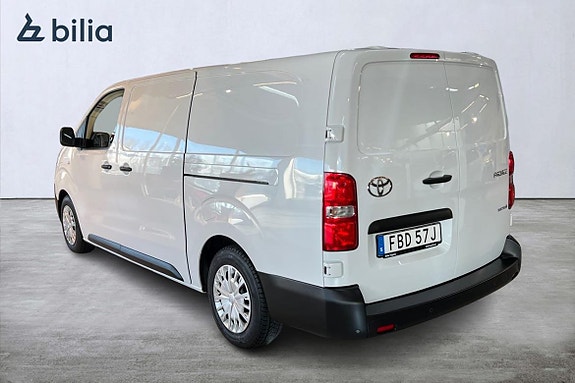 Toyota Proace 2 of 5