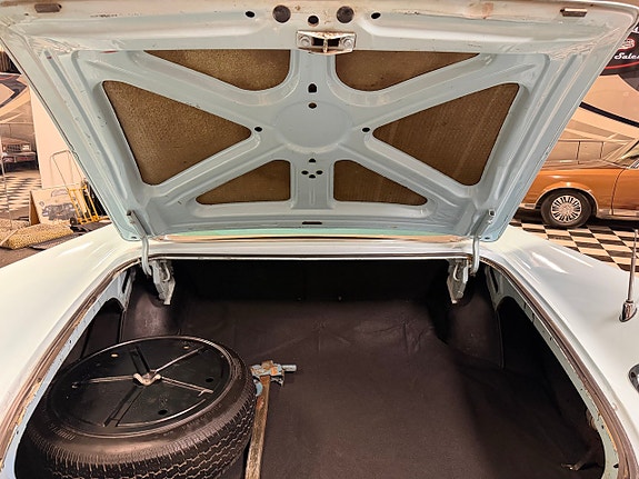 Chrysler New Yorker 24 of 28