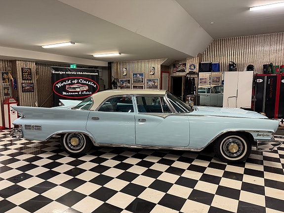 Chrysler New Yorker 11 of 28