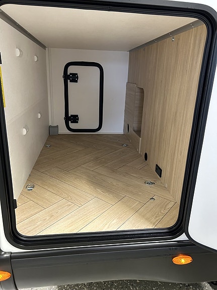 CHALLENGER S217 Sport Edition M26 - Ford Transit 2.0L 165 HK 6 of 21