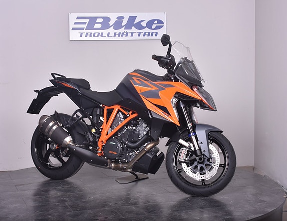 KTM 1290 SUPER DUKE GT Spara 67 600:- / 4 års garanti / fraktskadad..