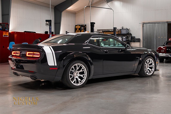 Dodge Challenger 5 of 5