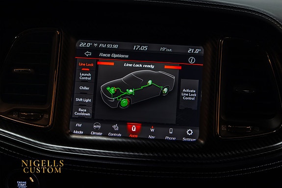 Dodge Challenger 25 of 27