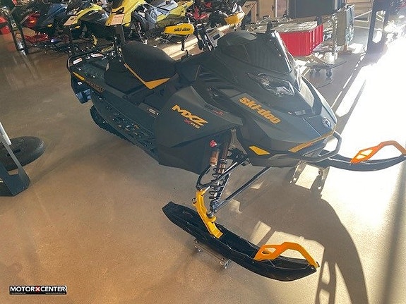 Ski-Doo MXZ X-RS Comp 850 E-TEC Turbo R 137 10,25" Display 3500mm *Kampanj U 2 of 4