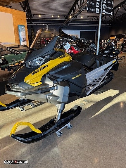 Ski-Doo Skandic Sport 600 EFI 2026 3900mm 32mm Wide track *Kampanj AJTB 2 of 6
