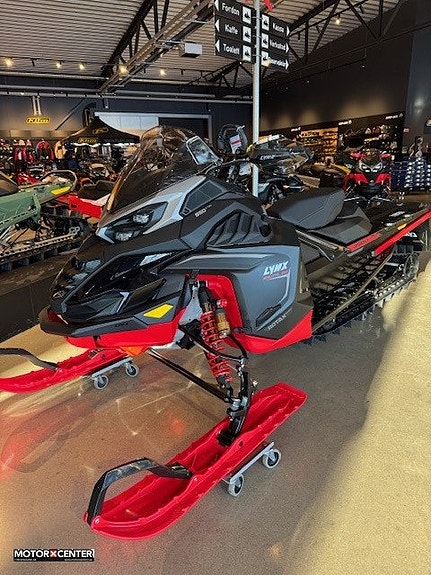 Lynx Brutal RE 850 E-TEC 3900mm 64mm 10,25" display