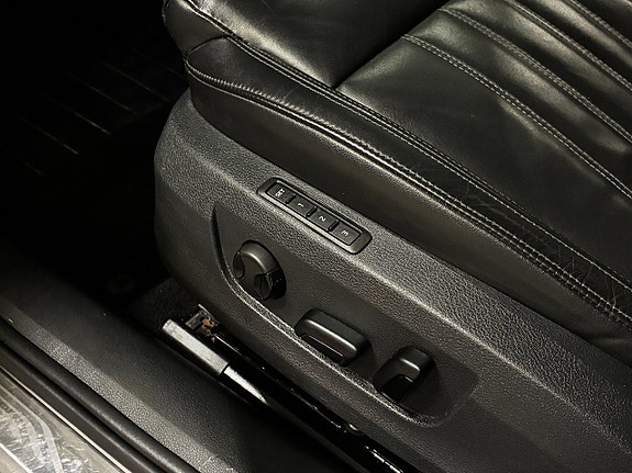 Skoda Superb 17 of 28