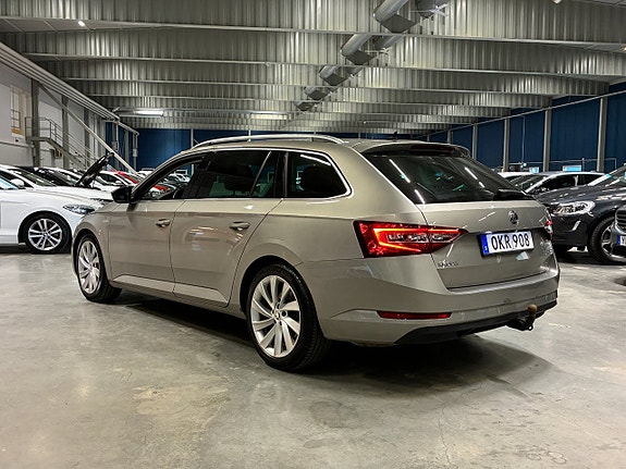 Skoda Superb 5 of 5