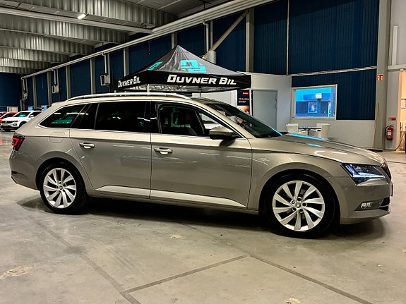 Skoda Superb 3 of 5