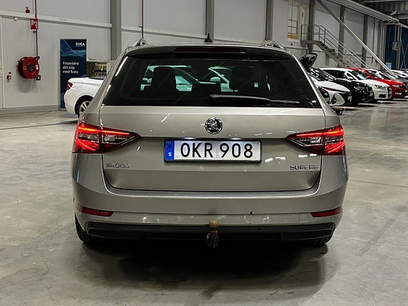 Skoda Superb 5 of 5