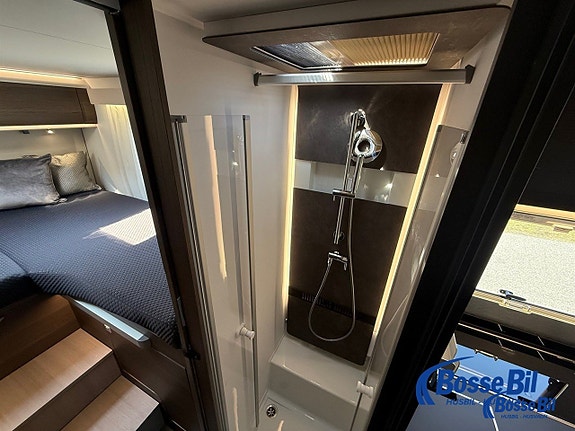 Adria MATRIX 670 SL Supreme * 180Hk * Långbäddar * Taksäng * Automat * 10 of 17