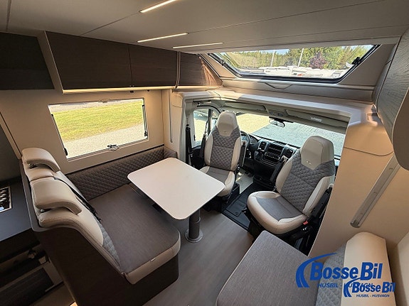Adria MATRIX 670 SL Supreme * 180Hk * Långbäddar * Taksäng * Automat * 16 of 17