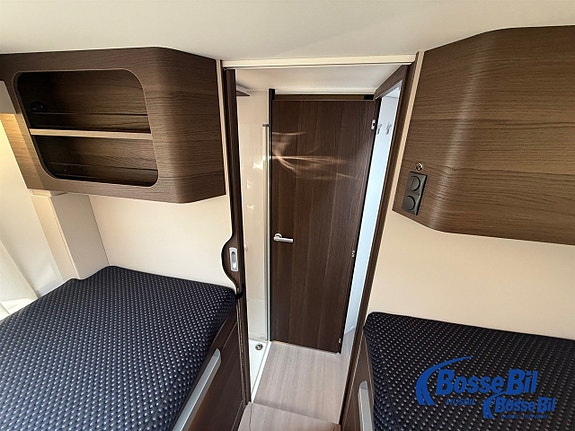 Adria MATRIX 670 SL Supreme * 180Hk * Långbäddar * Taksäng * Automat * 8 of 17
