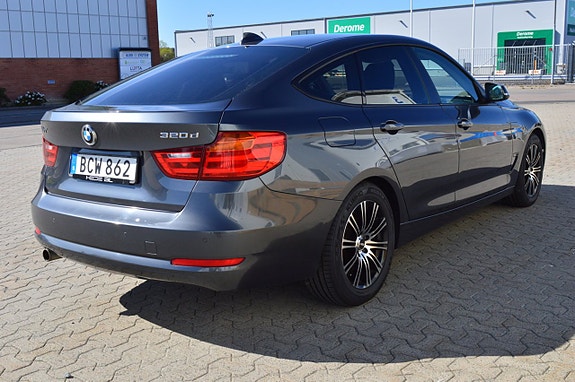 BMW 320 6 of 11