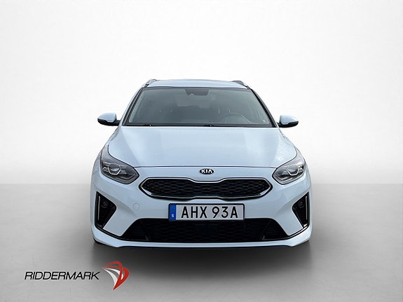 Kia Ceed 2 of 5