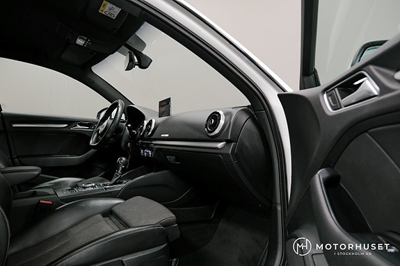 Audi A3 9 of 17