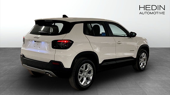 Jeep Avenger 2 of 12