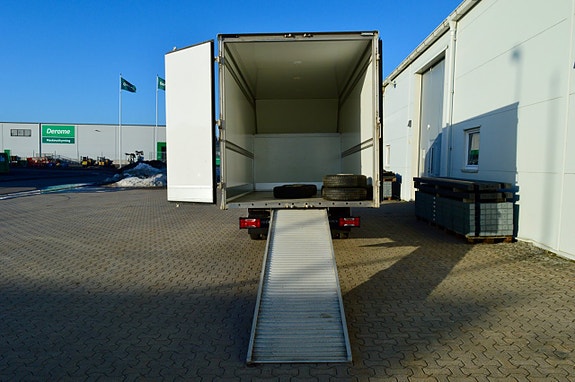 Iveco Daily 7 of 12
