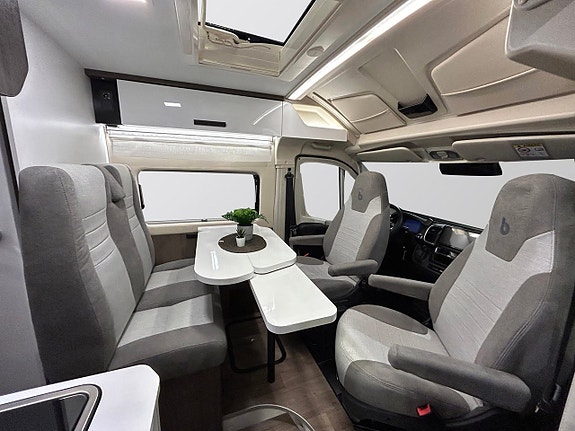 Benimar Benivan 144 PS 600 AUTOMAT Adaptiv-FARTHÅLLARE DIESELVÄRMARE Solcell 599cm lång 9 of 30