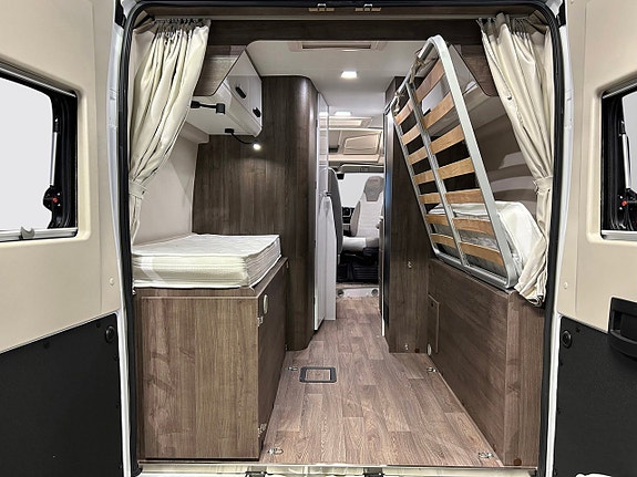 Benimar Benivan 144 PS 600 AUTOMAT Adaptiv-FARTHÅLLARE DIESELVÄRMARE Solcell 599cm lång 21 of 30