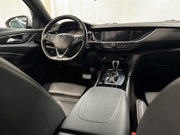 Opel Insignia 25 of 27