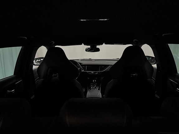 Opel Insignia 18 of 27