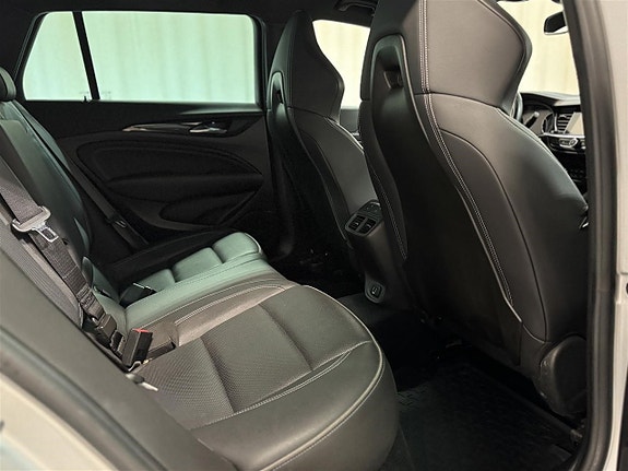 Opel Insignia 14 of 27